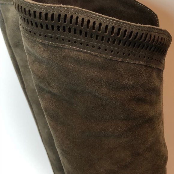 NEW  Vince Camuto Over The Knee Suede Boot - Picture 4 of 7